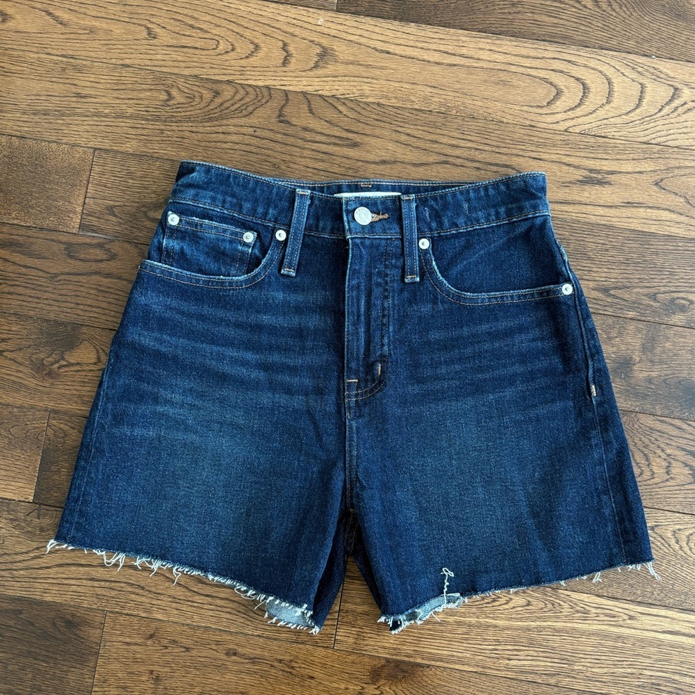 Madewell Curvy High-Rise Denim Shorts In Canterdale Wash Size 26